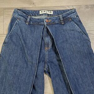 AALTO Women's Size 34 Front Pleat Wide Leg Denim Blue Jeans Pants